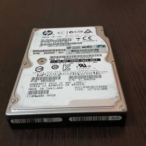 هارد سرور HP server 300-GB 6G 10K  DP ENT SFF SAS SC HDD (# 652564-B21)